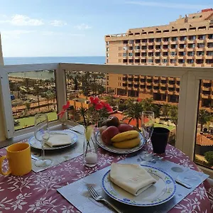 El Puerto - En El Mismo Centro De Fuengirola, Primera Línea De Playa , Fuengirola España
